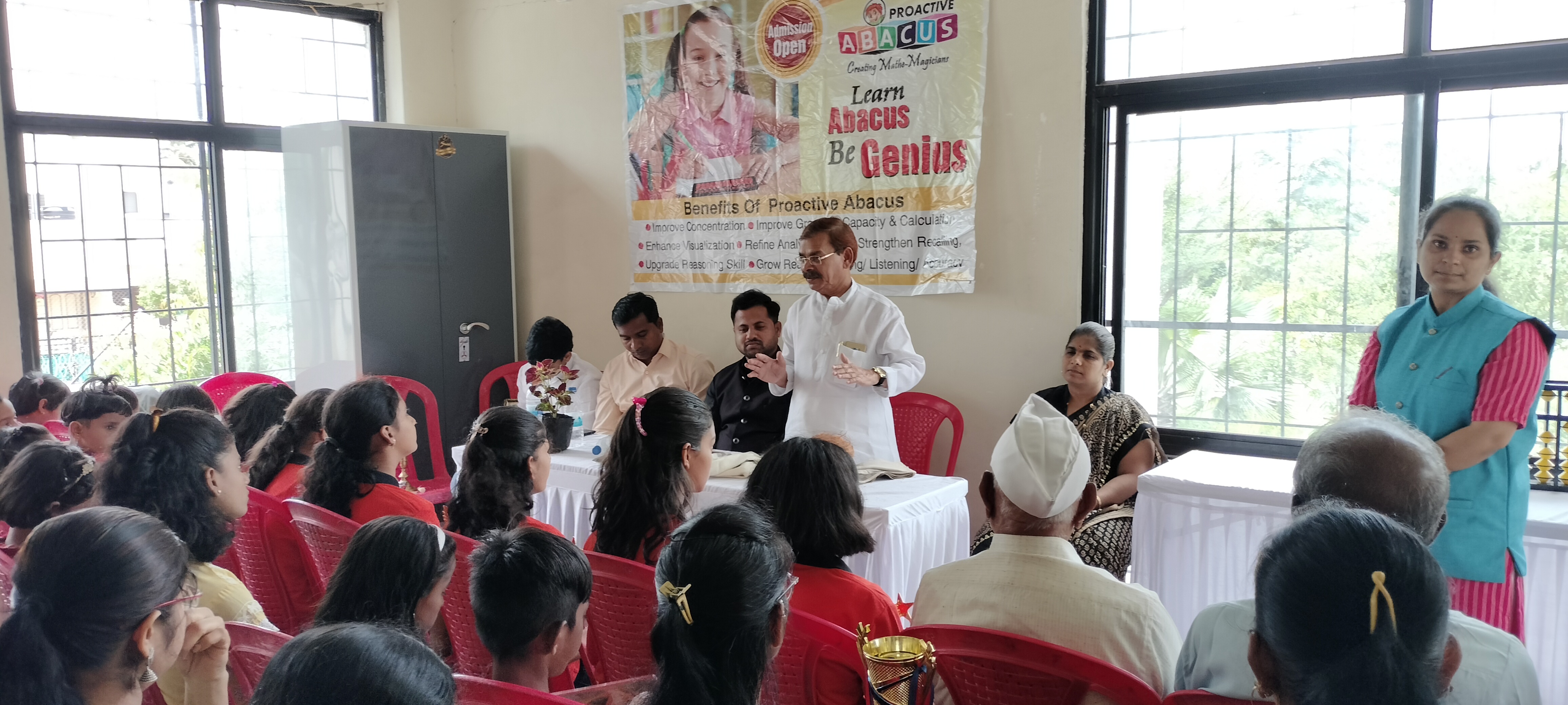 शिक्षणातील बदलाची आव्हाने स्वीकारली पाहिजेत : प्रा.रमेश आढाव